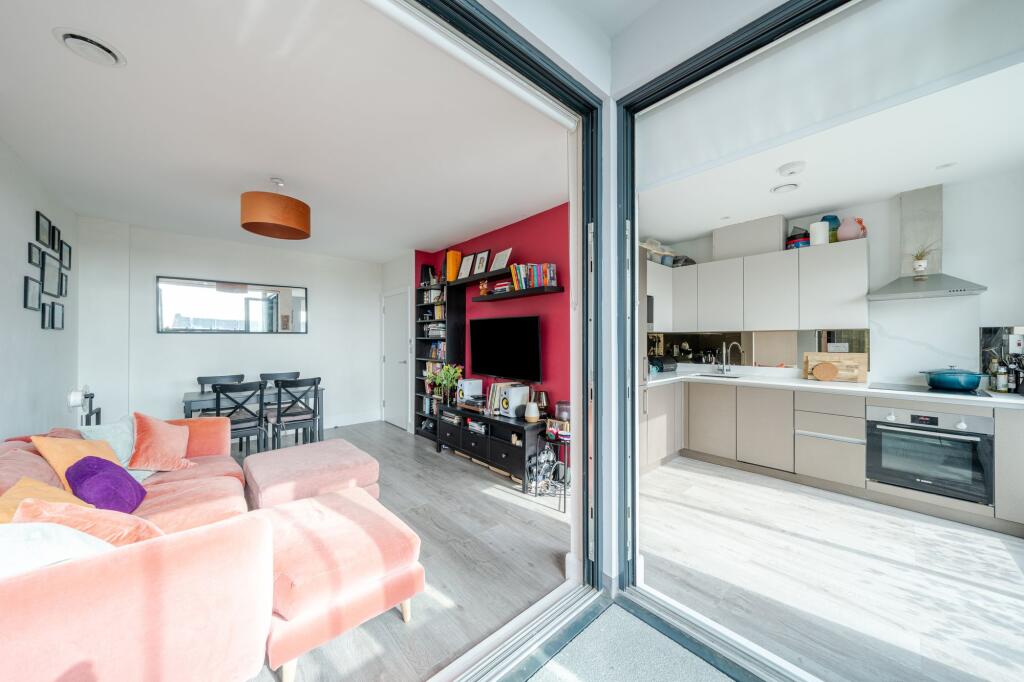 Living / dining room