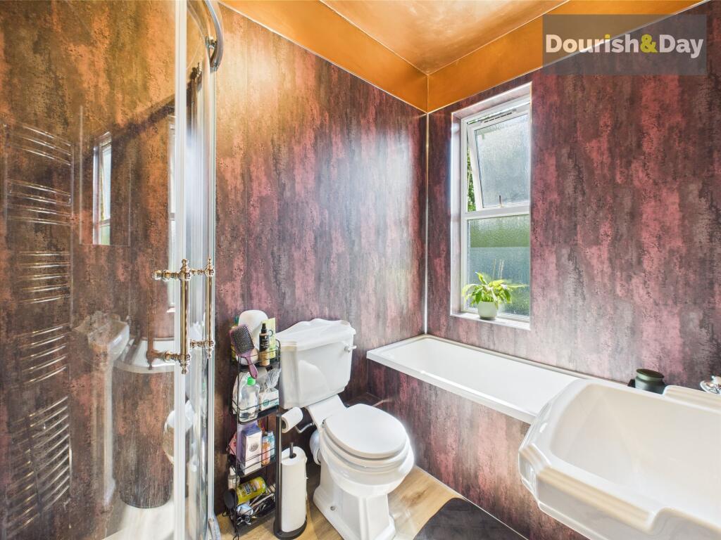 Modern Upstairs Bathroom