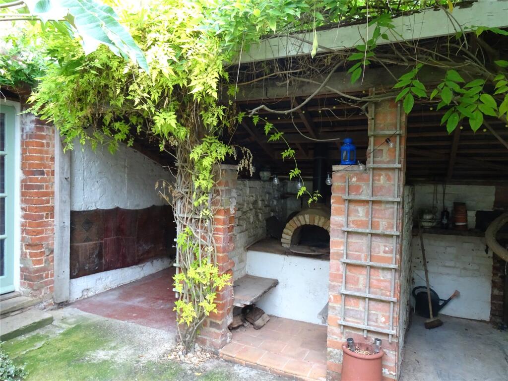 Rear Courtyard