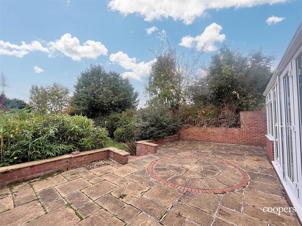 Garden 2.jpg