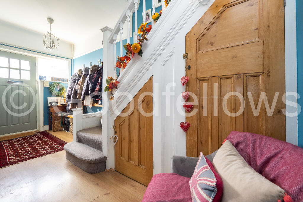 HawthornR29-026 wm.j