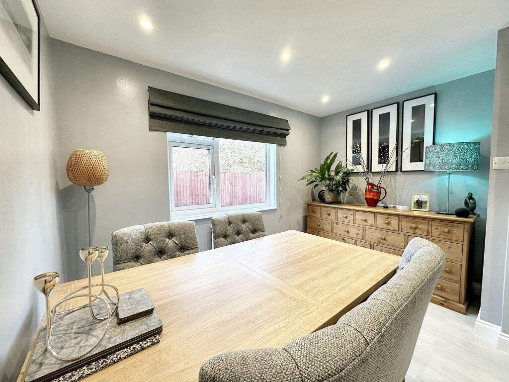 Dining/Craft Room