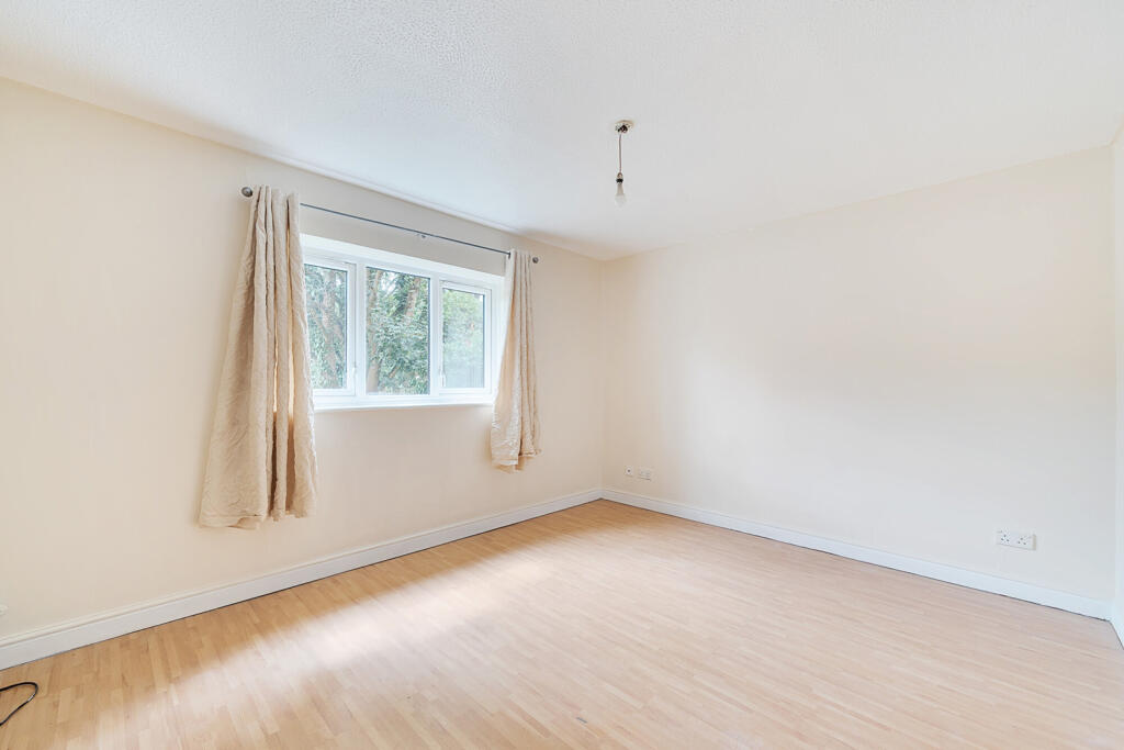 1334310-6-688ca8c...