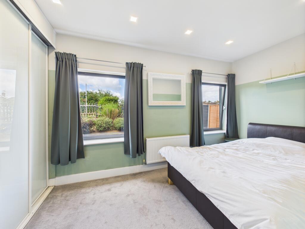 CAM02119G0-PR0441-STILL011