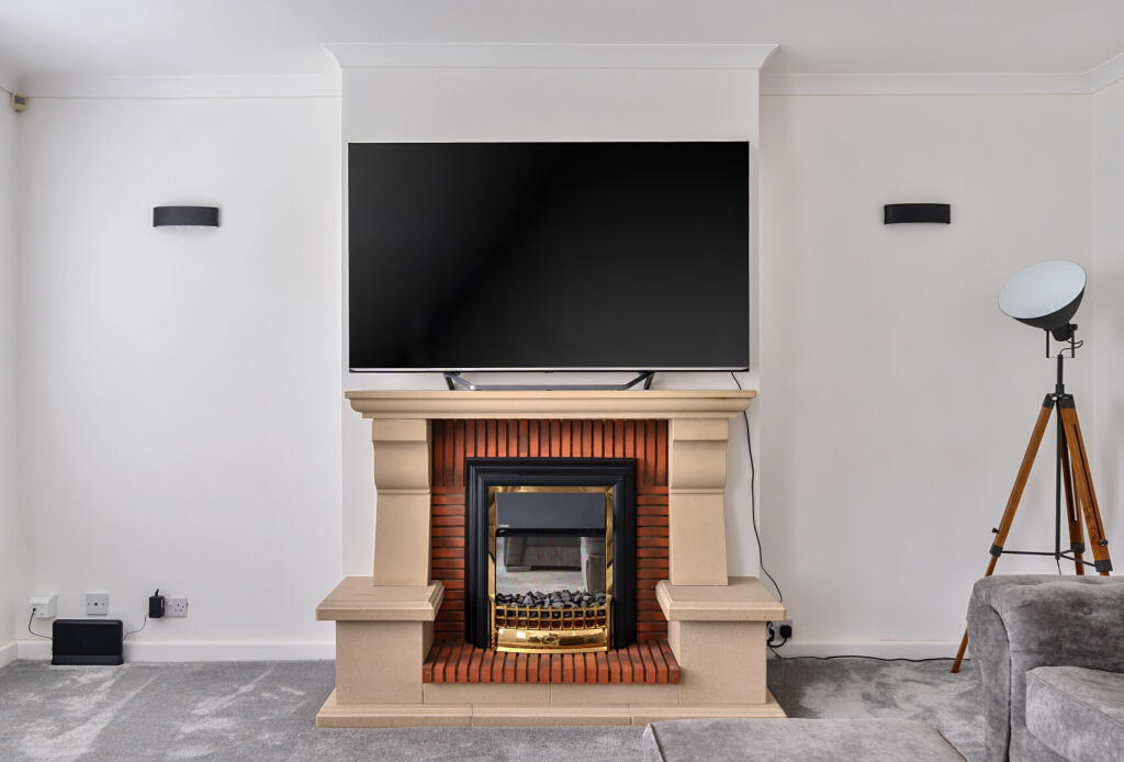 1327238-14-6878d0...