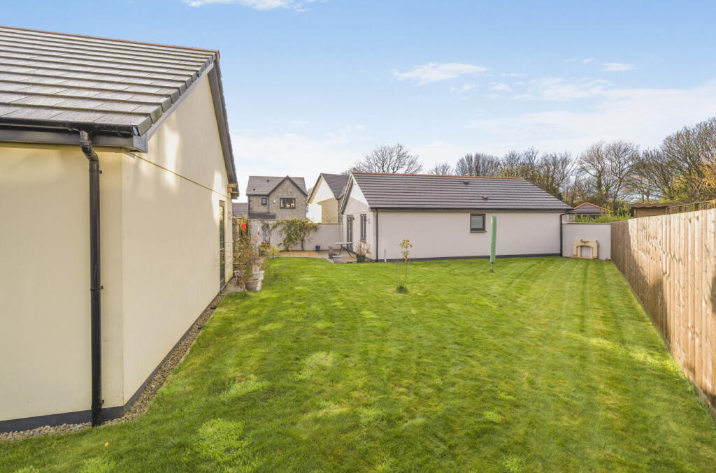 1376465-4-6912086...