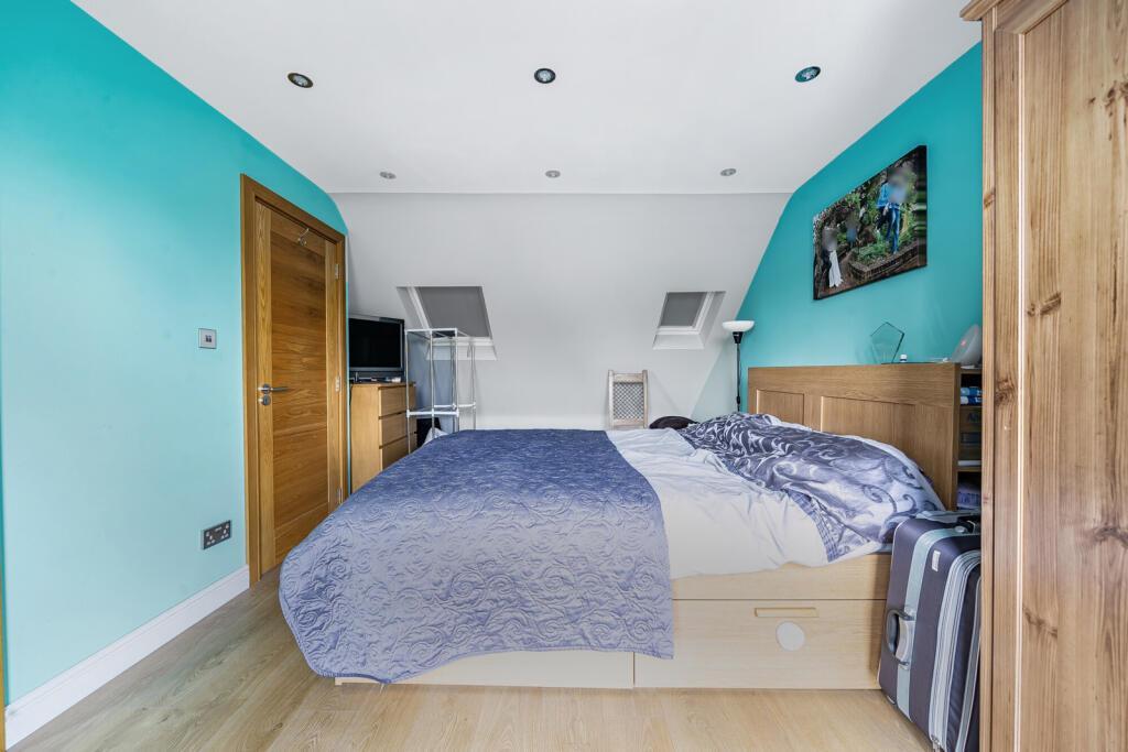 Davidson Frost-Wellings, DFW, Merlin Crescent, Edg