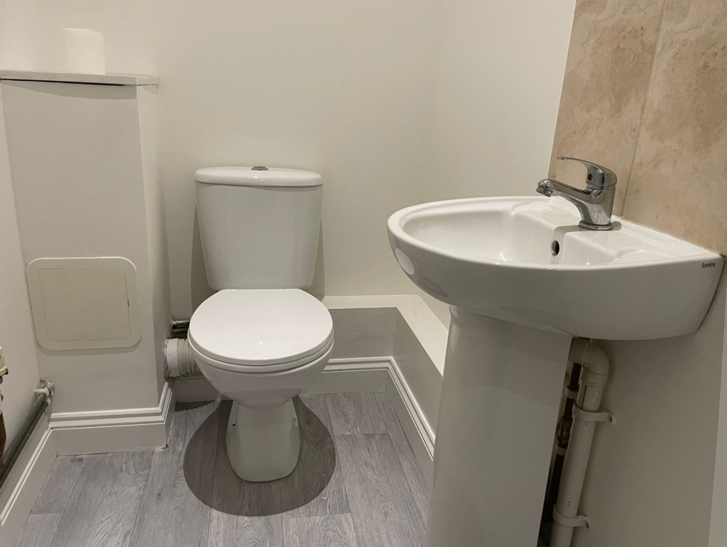Downstairs WC/Utility