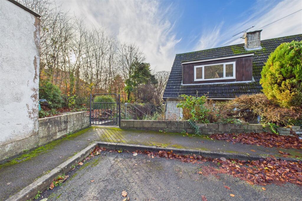 22 Cherry Orchard, Wotton-Under-Edge, Gloucestersh