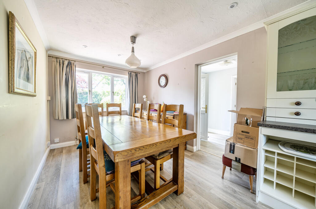 1318327-28-68681c...