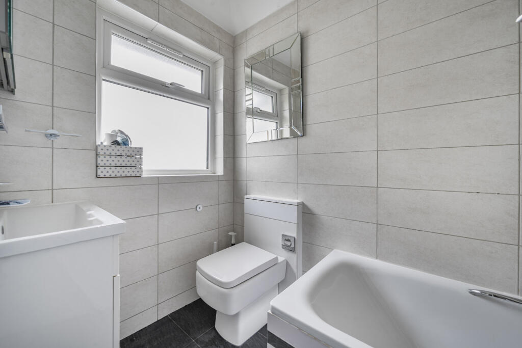 1325343-13-687657...