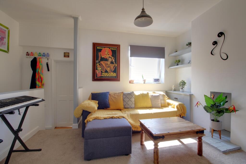 Living room 1