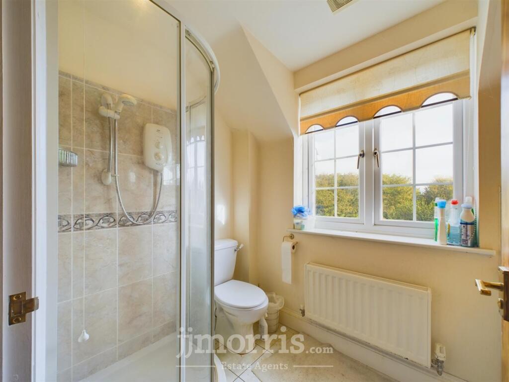 En Suite Shower Room