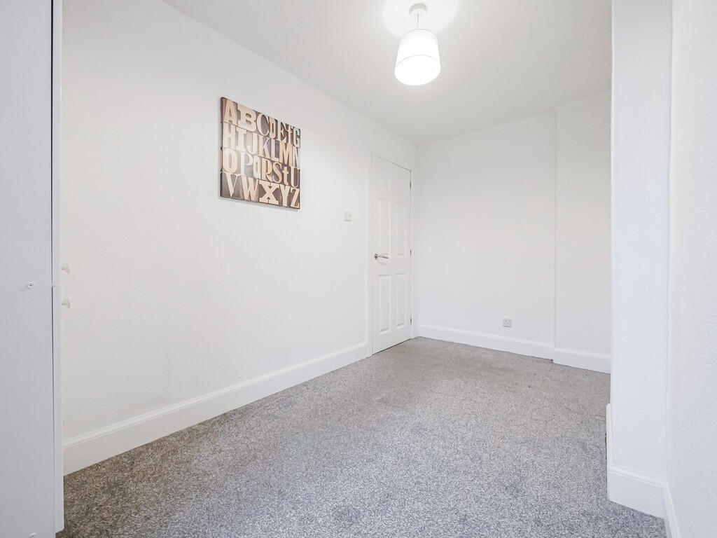 Bedroom 2-2