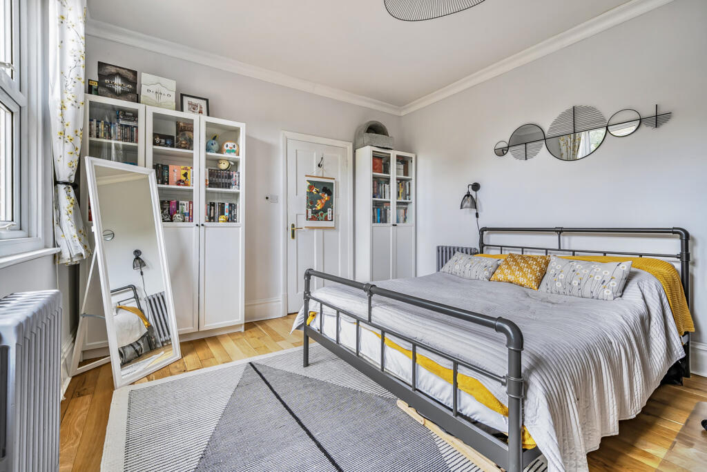 29-681b9451bd515-...