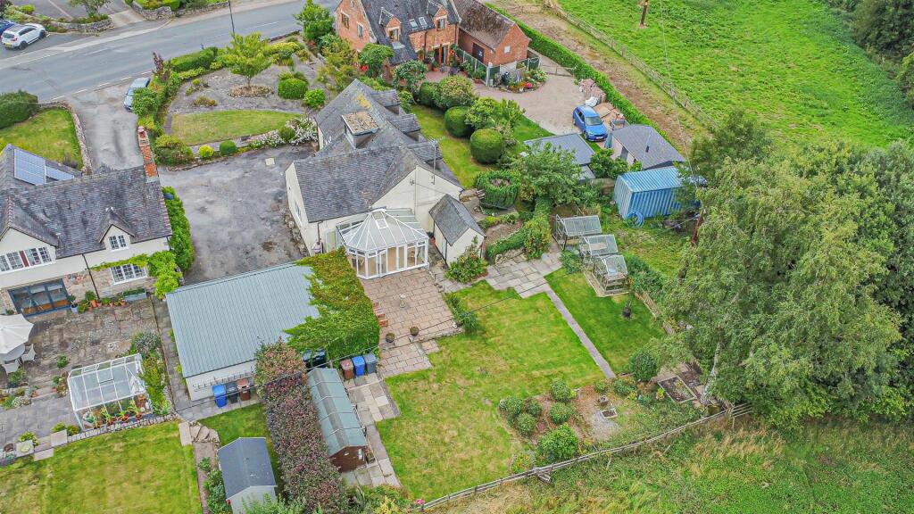 dji_fly_20250814_135346_687_1755176170154_photo_op