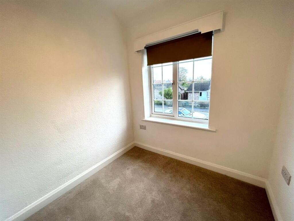 Bedroom 3.jpg