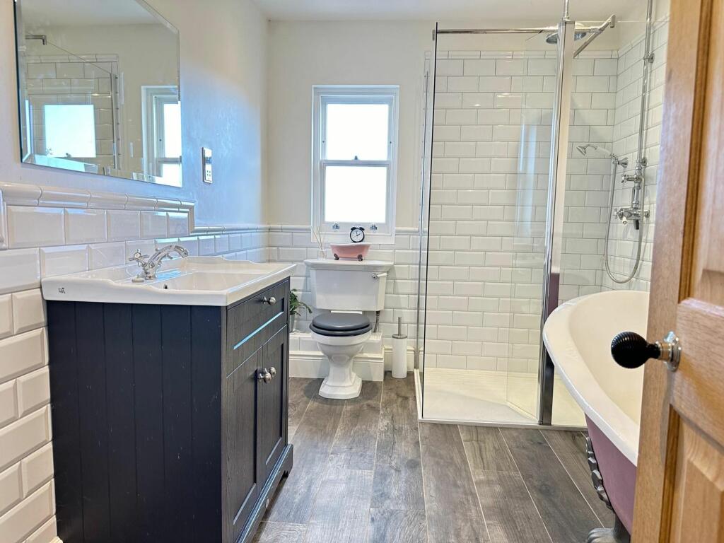 Family bathroom
