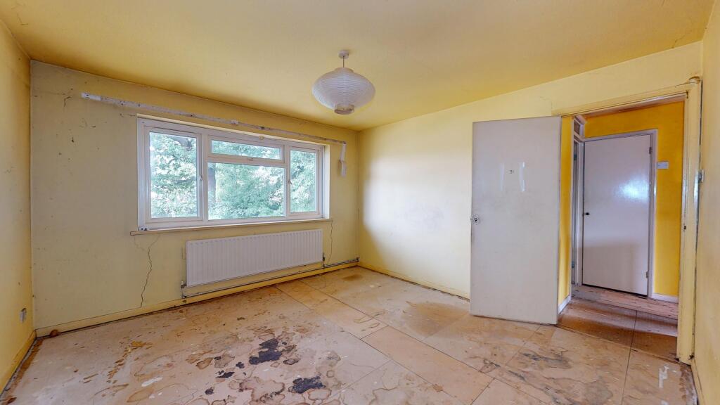 6 Coverack Close, Shirley, Croydon, CR0 7ND