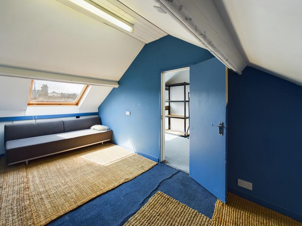 CAM02091G0-PR0043...