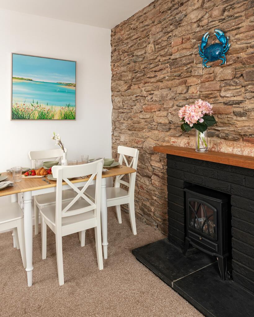 Crabbers Loft_Kingswear_Dining Area