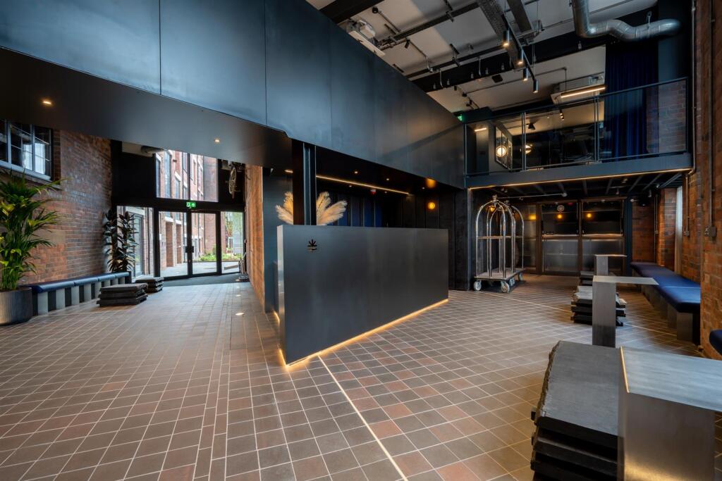 Paragon - Lifestyle April 2025-292.jpg