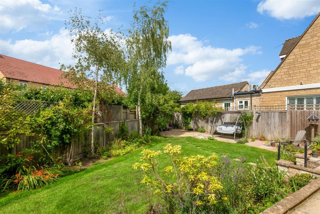 15 Arbour Close 1775-11.jpg