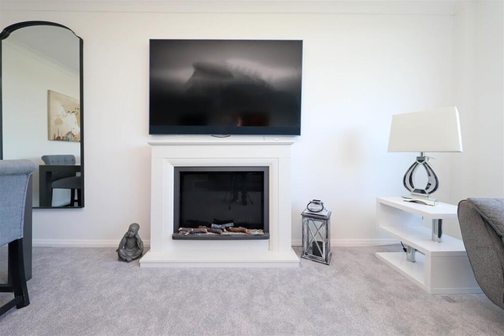 nicholas james tavistock fireplace.jpg