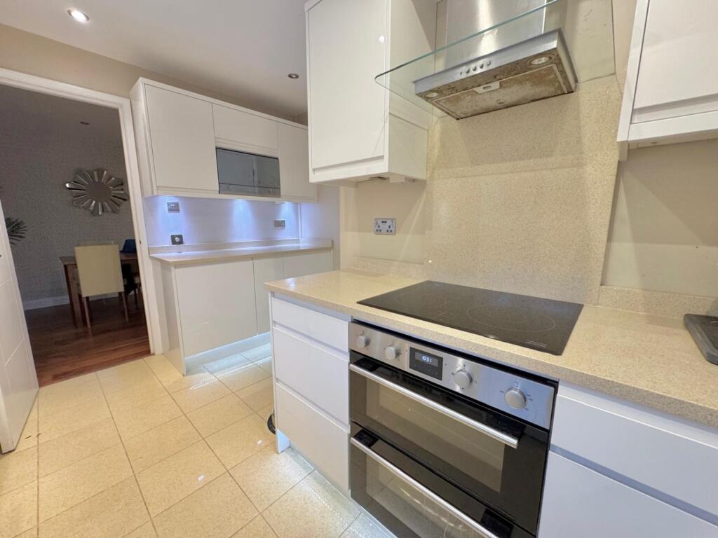 c2b7a6c7-667c-49f4-96e2-72601529cf8a