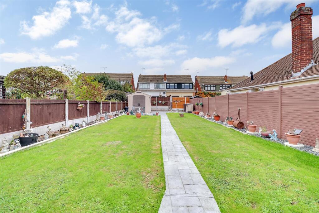 51 ETHELRED GARDENS INSIDEdp.jpg