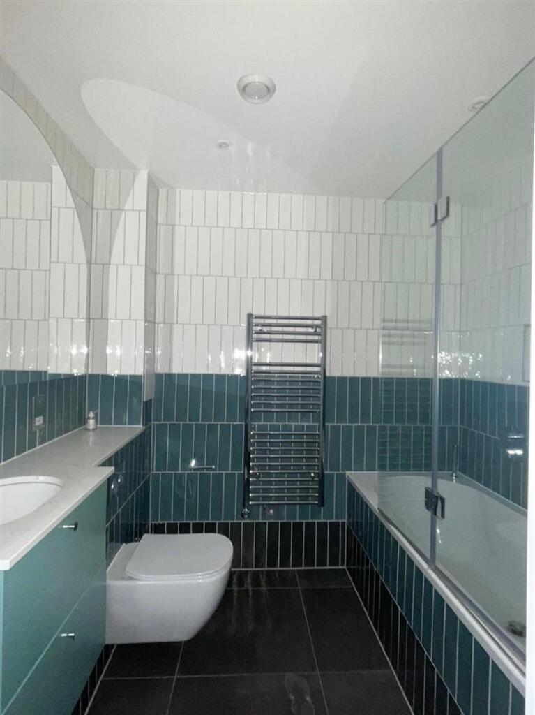 WhatsApp Image 2025-08-29 at 10.53.17 (2).jpeg