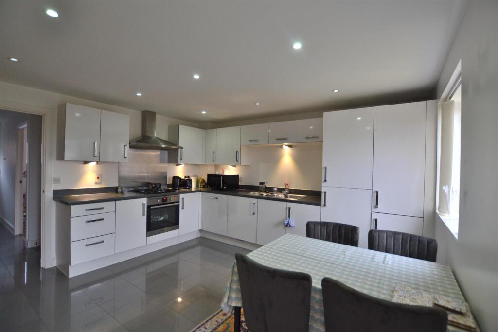 Kitchen Breakfast Room