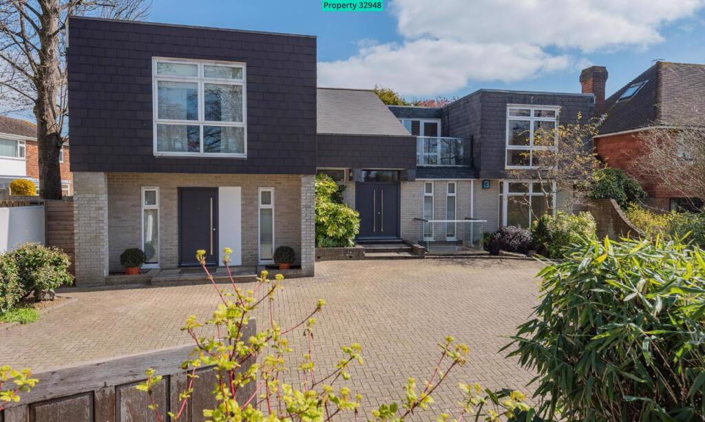 Studio Flat Entrance