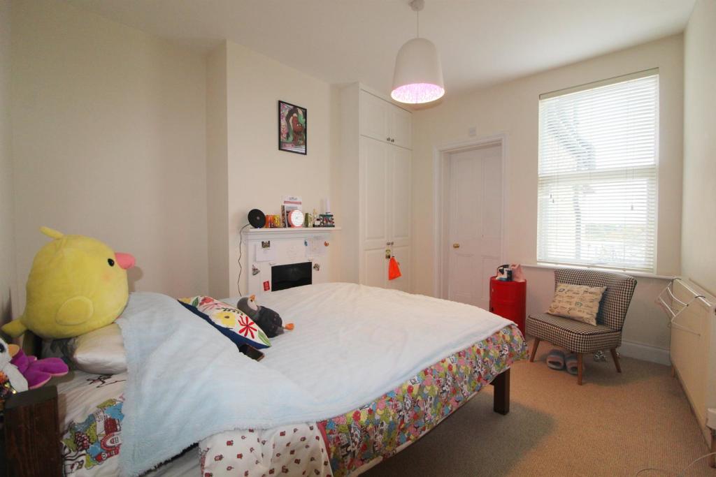 Bedroom 1 edit.jpg