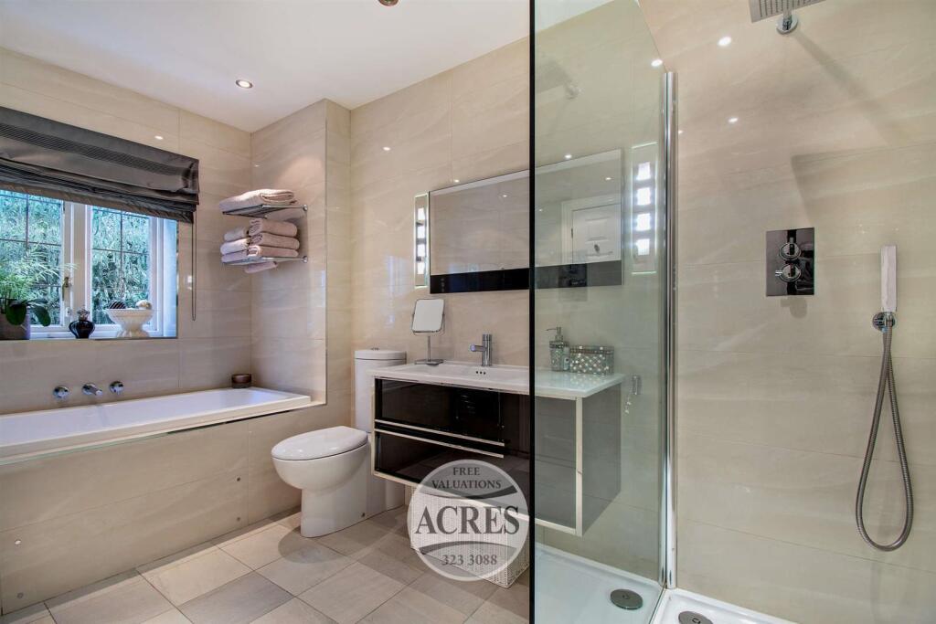 8618939-interior19-800 (Large).jpg