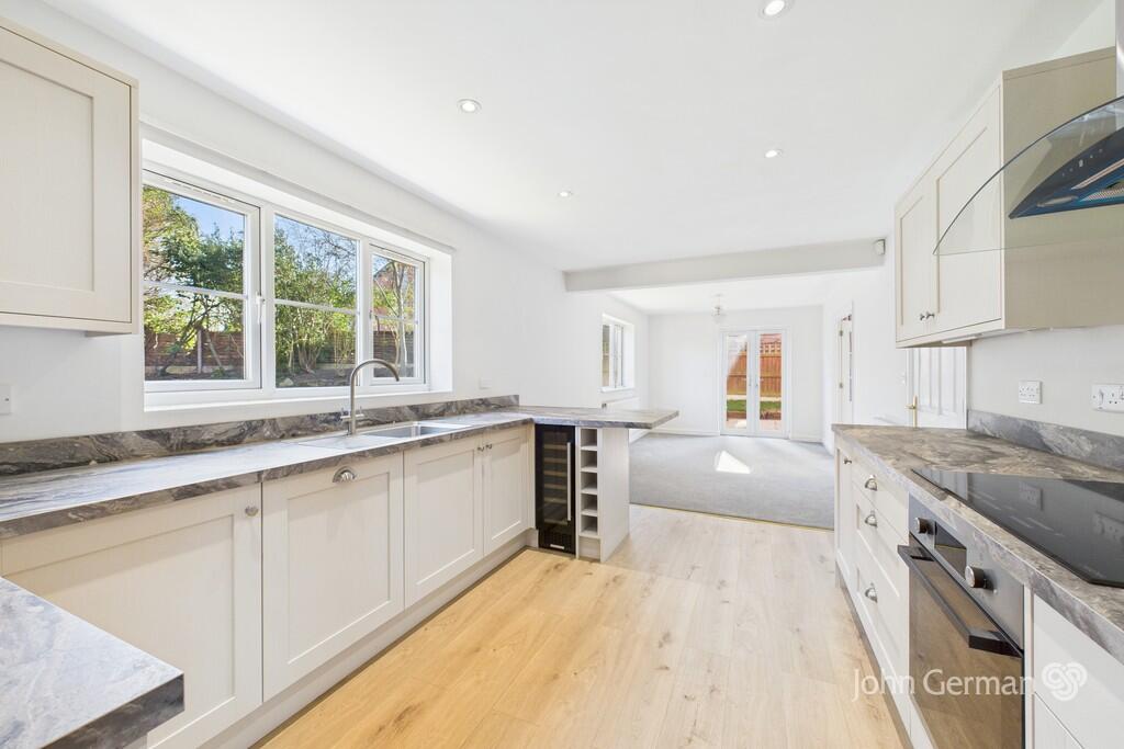 IMG_98179_11_orig...