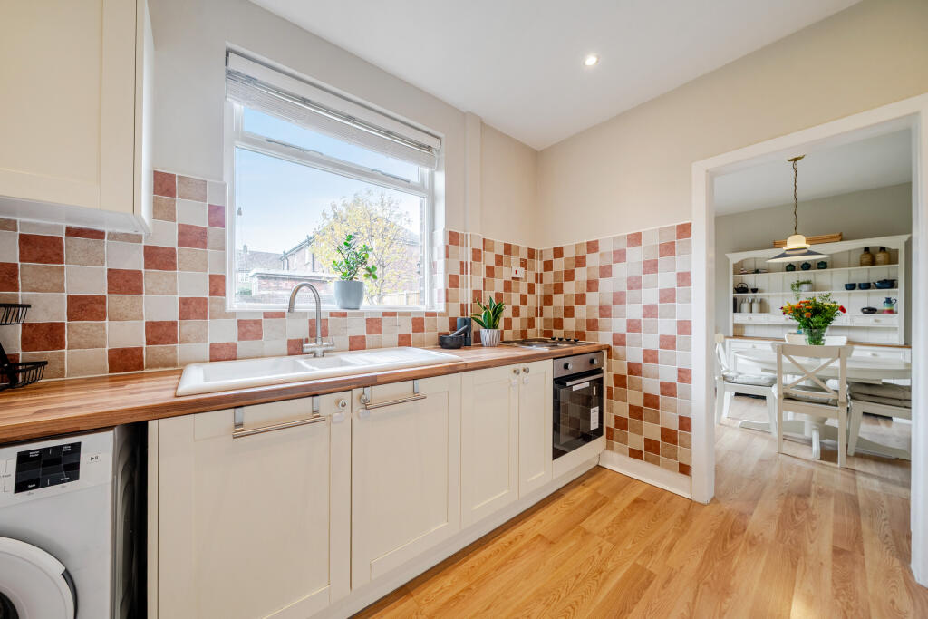 1373032-14-6908a81baac9b