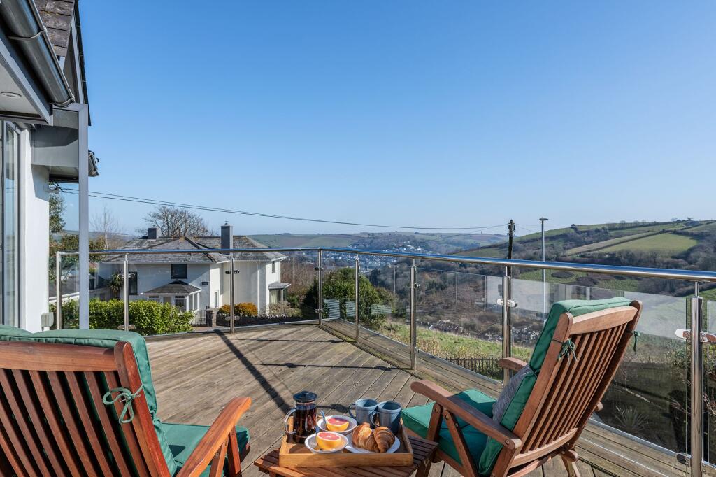 Terrace, 2 Yorke Road, Dartmouth