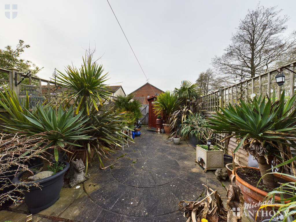 CAM00493P1-PR0311-STILL10