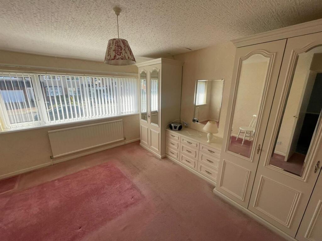 thumbnail_42a1ebaf-d58d-4037-b6b0-9c420acb61b5 (1)