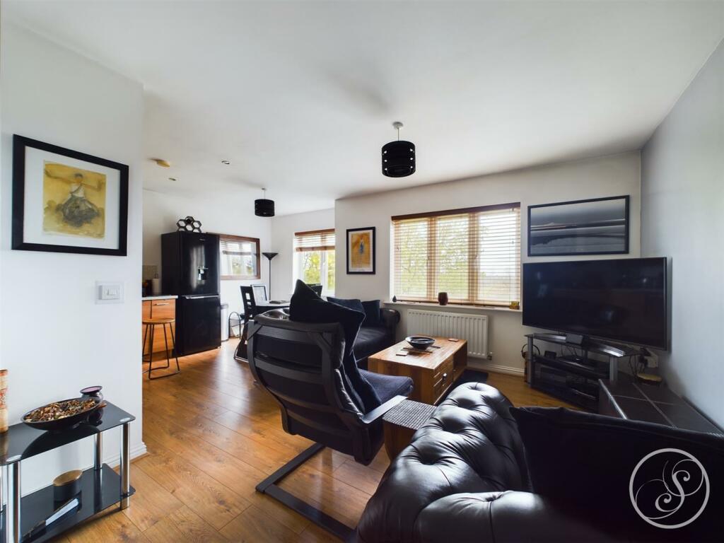 Kitchen/Diner/lounge