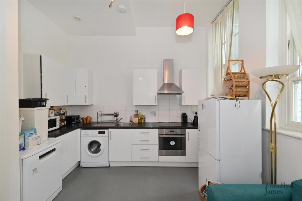 Gloster-Ridley-Court (3).JPG