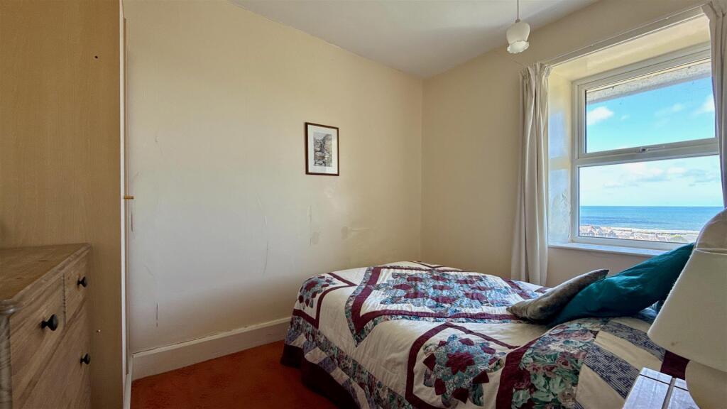 bed 1