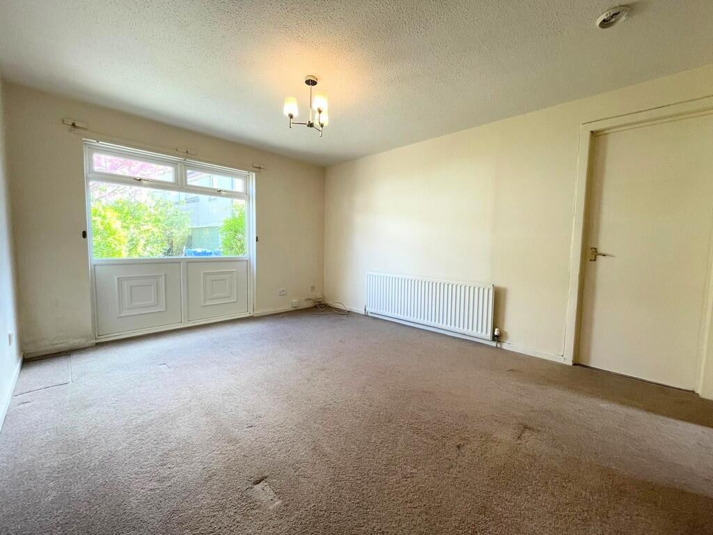 IMG-20250425-WA00...