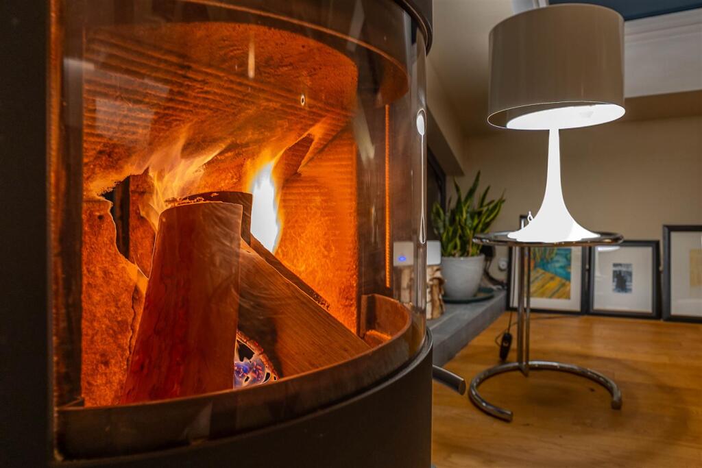 Log Burner