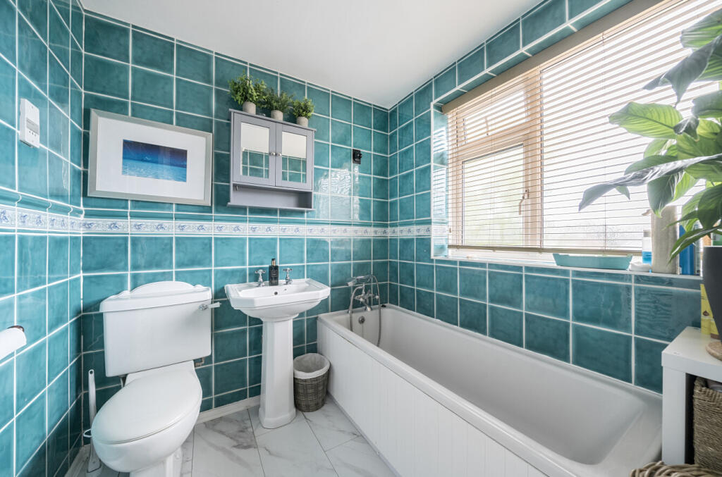 1314780-10-685ea8...