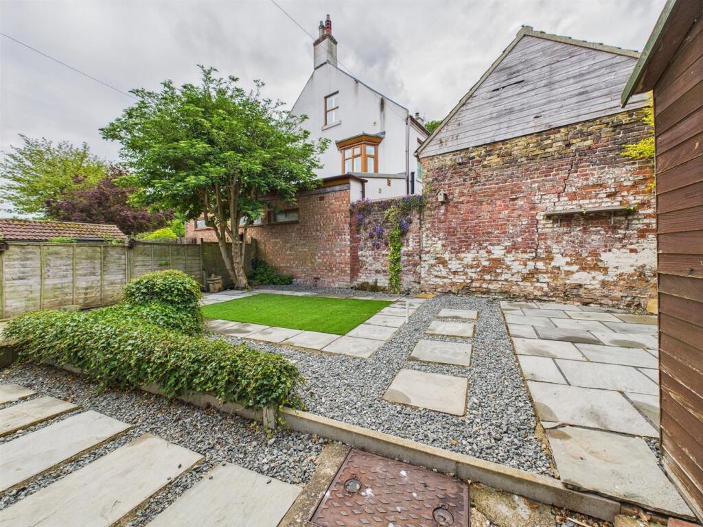 Garden: