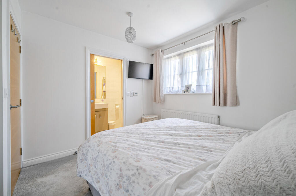 1324041-10-686fbb...