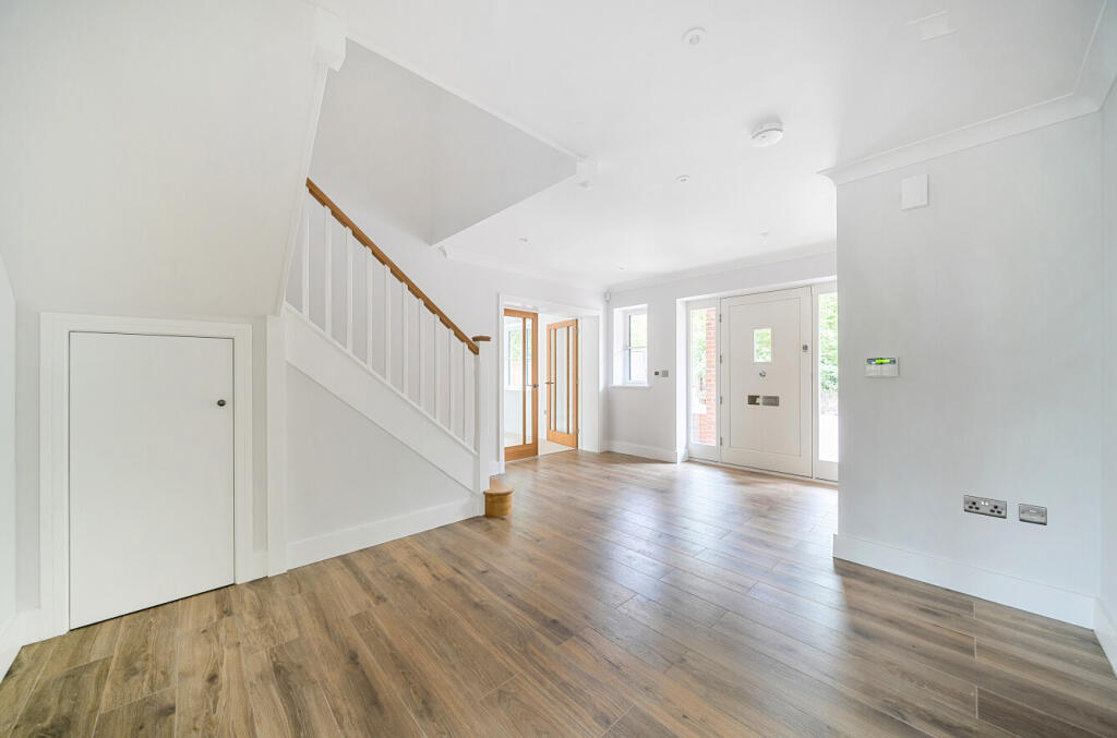 41-681a40f4a9c4c-...