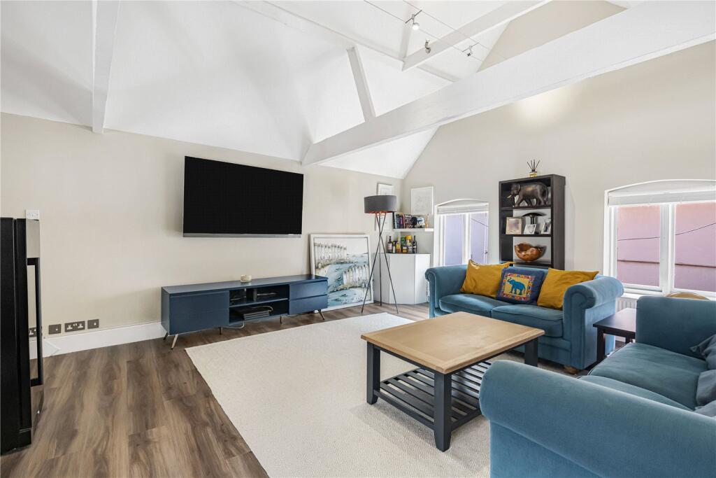 Sitting Area